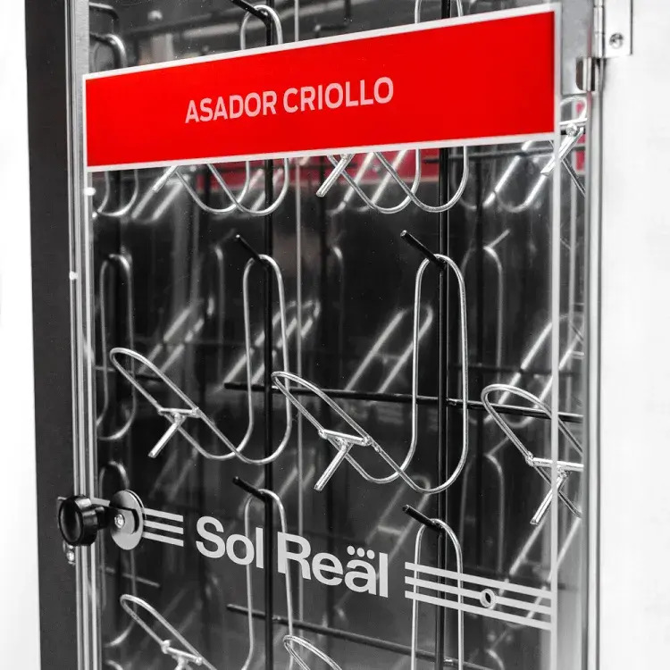 6-1-34365823d52127def917891460376205-1024-1024.jpeg Asador Criollo Mediano – 12 Pollos Sol Real